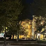 Palazzo Dei Duchi D'amico - -tralevolte Del '700 Appartamento