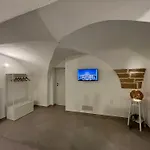 Palazzo Dei Duchi D'amico - -tralevolte Del '700
