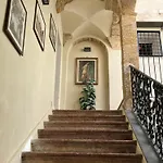 Appartamento Palazzo Dei Duchi D'amico - -tralevolte Del '700