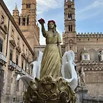 Appartamento Palazzo Dei Duchi D'amico - -tralevolte Del '700 Palermo