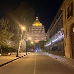 Palazzo Dei Duchi D'amico - -tralevolte Del '700 Appartamento *