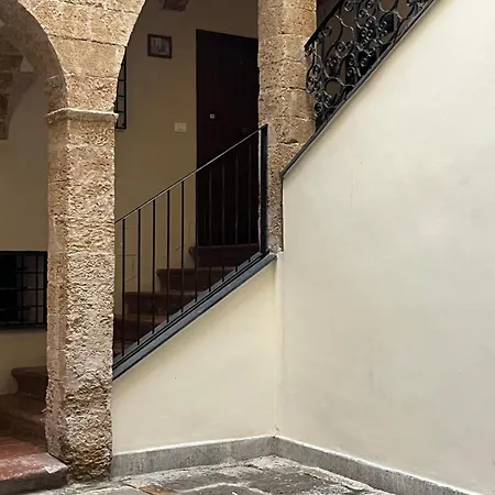 Apartamento Palazzo Dei Duchi D'amico - -